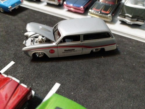 Racing champions 51 - racing,